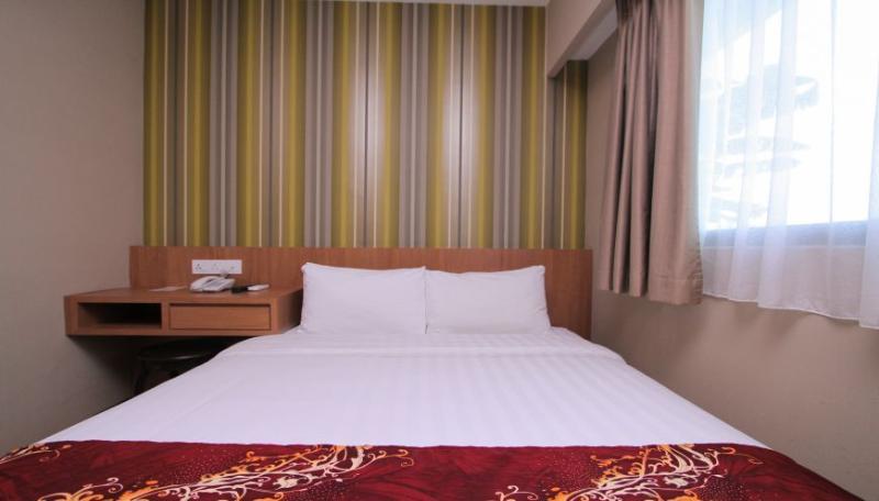 Likas Square Apartment Hotel Кота Кинабалу Екстериор снимка